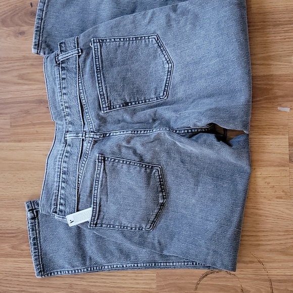 Arizona Mom Jeans - Picture 7 of 7